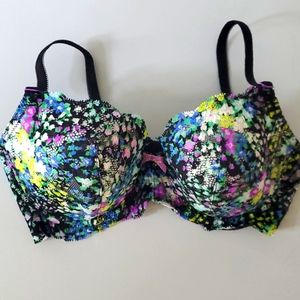 32D Victoria's Secret Bra